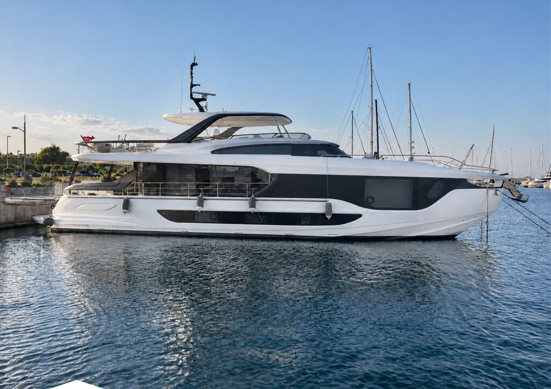 תמונת שער azimut grande 26m 2025